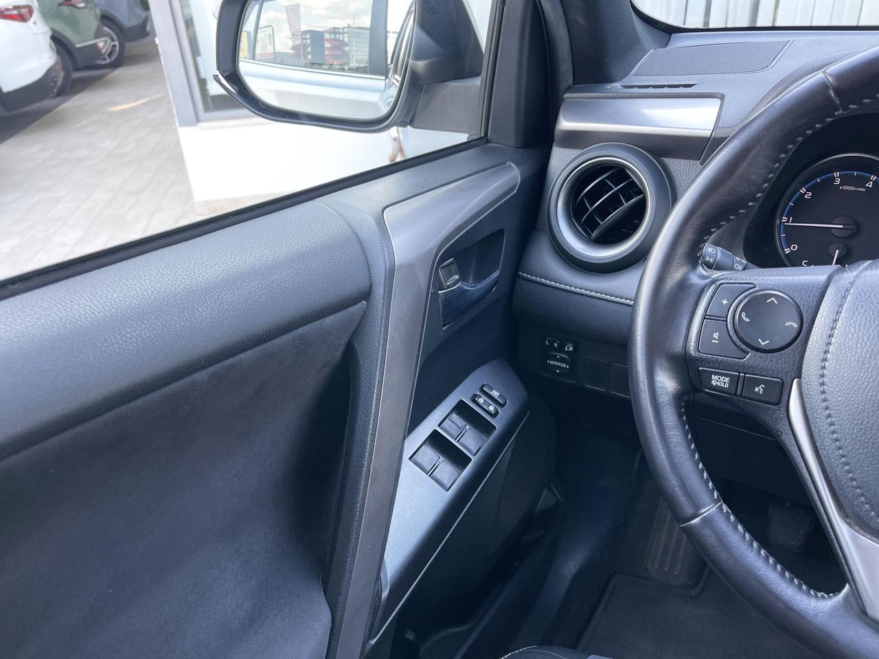 Toyota RAV 4 2.0 Diesel 143CV E6 - 2016