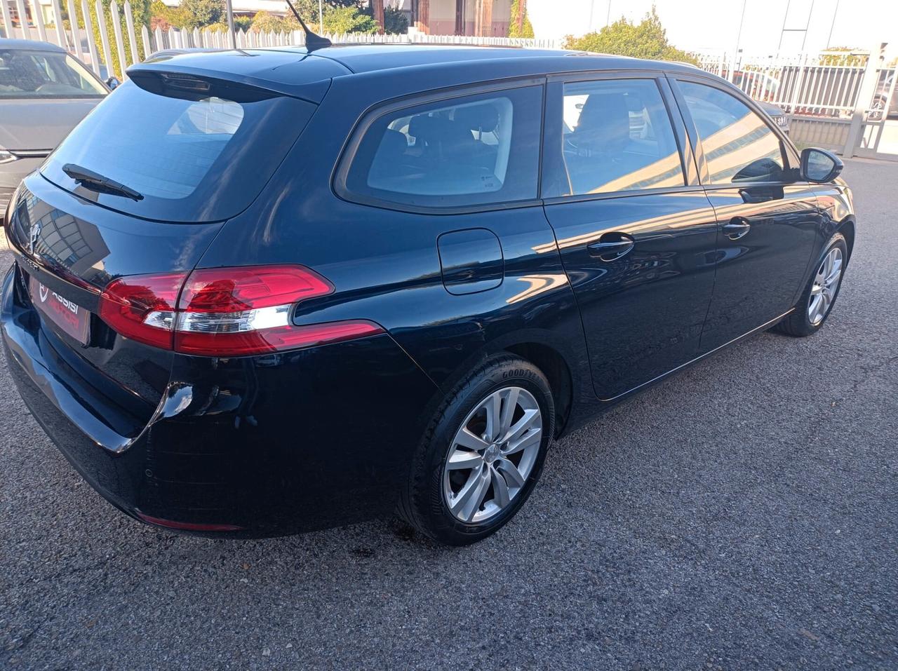 Peugeot 308 BlueHDi 130 S&S Active