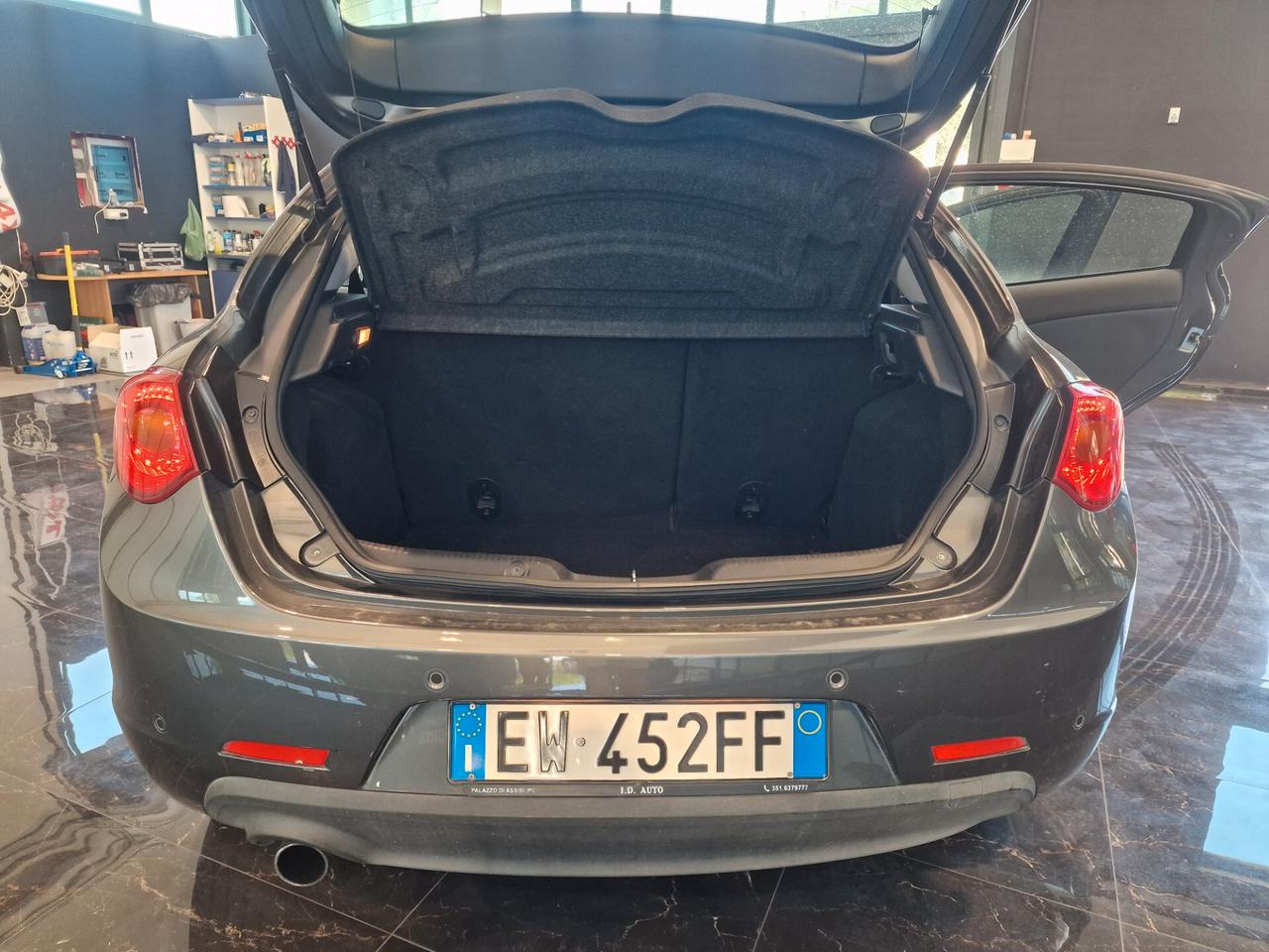Alfa Romeo Giulietta 1.6 JTDm-2 105 CV Exclusive