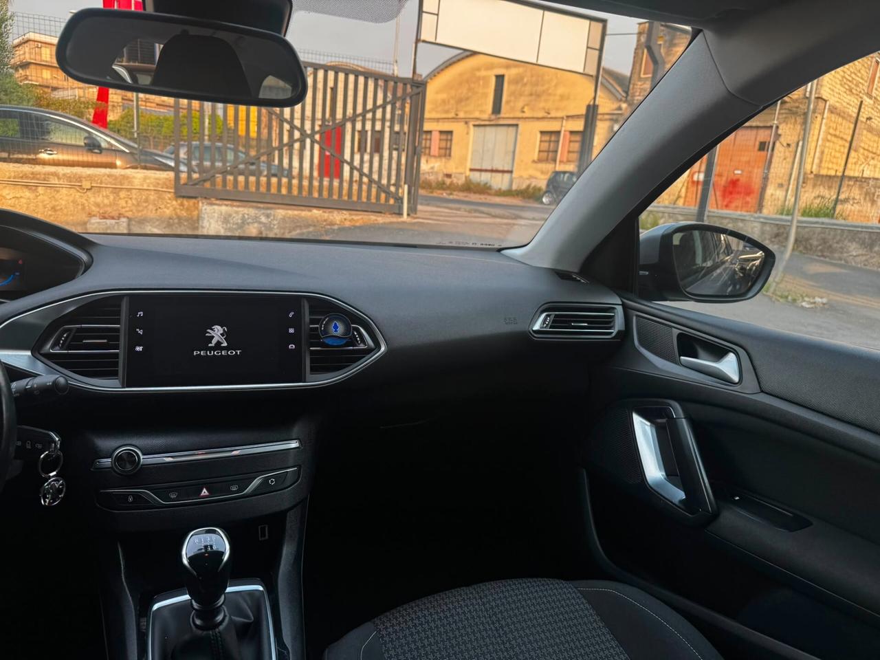 Peugeot 308 BlueHDi 130 S&S SW Allure Pack
