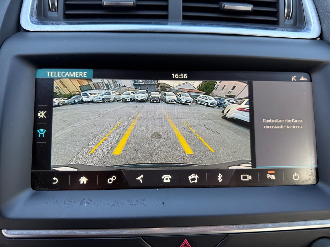 Jaguar E-Pace 2.0D 180 CV AWD aut. R-Dynamic