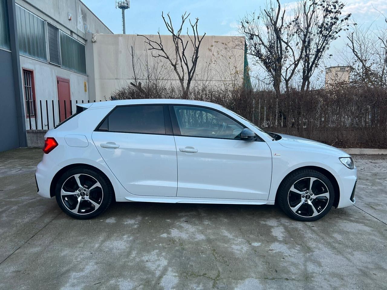 Audi A1 S-LINE EDITION - 2022