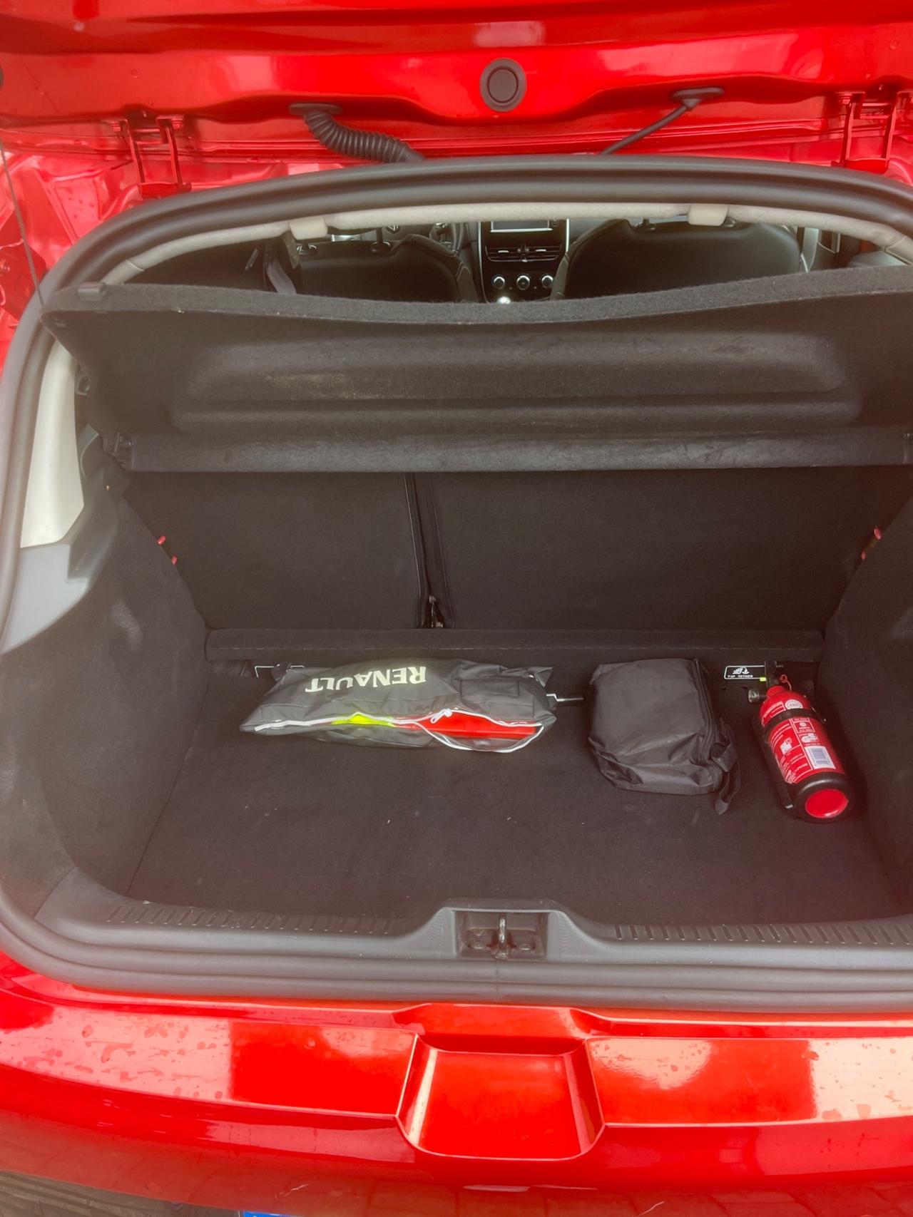 Renault Clio 1.2 75CV GPL 5 porte Costume National