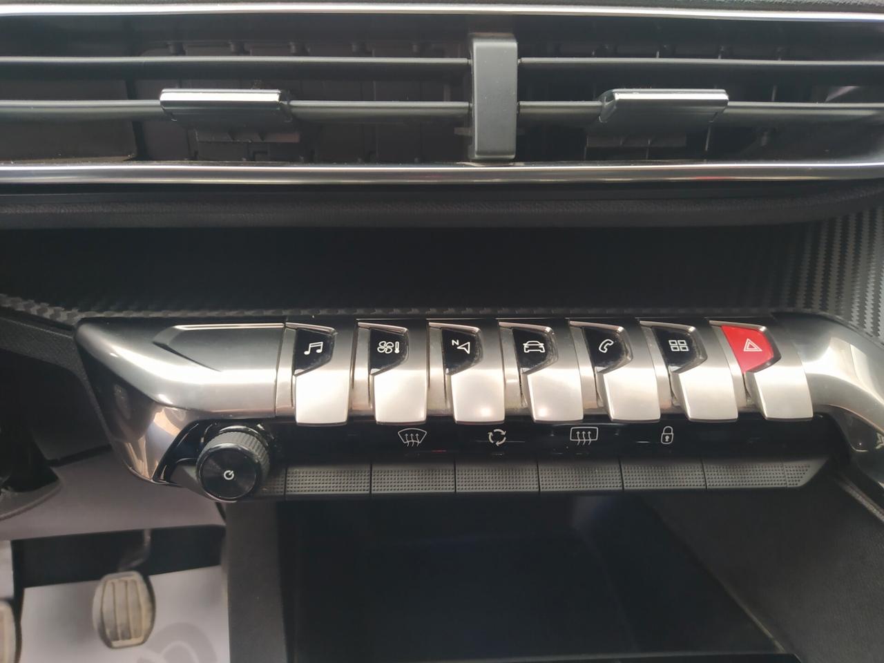 Peugeot 3008 Turbo 130 S&S Active Neopatentati