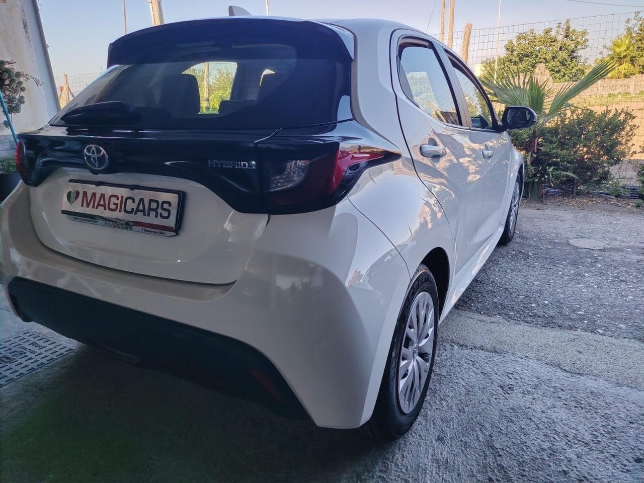 Toyota Yaris CAMBIO AUTOMATICO 1.5 Hybrid 5 porte