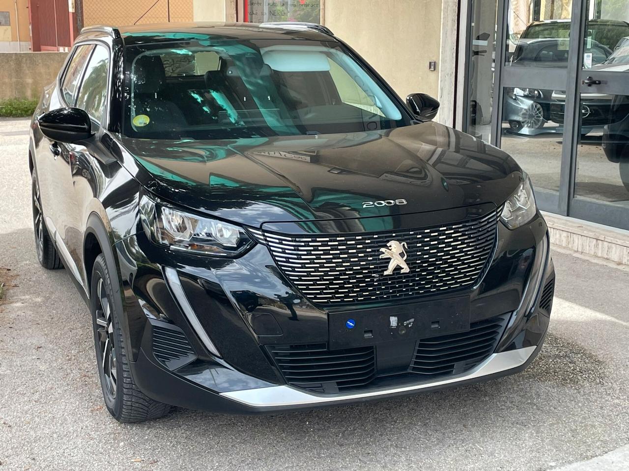 Peugeot 2008 BlueHDi 130 S&S EAT8 Allure