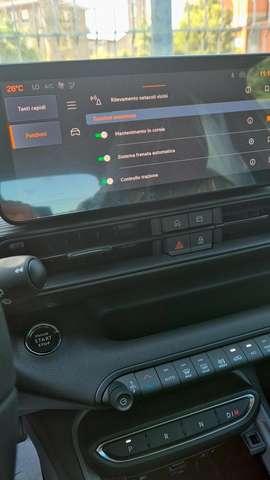 Jeep Avenger 1.2 T e-hybrid mhev Longitude110cv edct6 KM ZERO