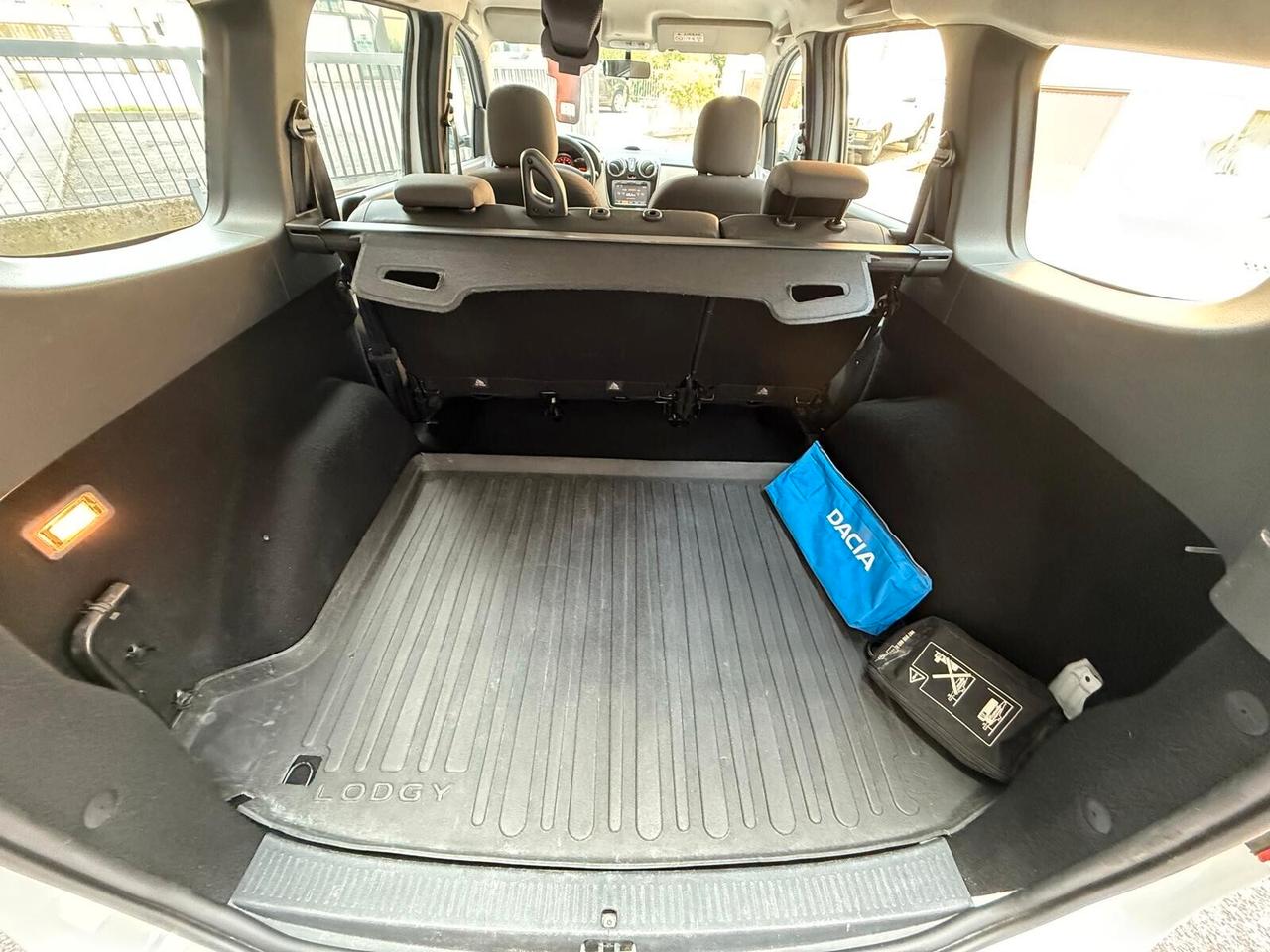 Dacia Lodgy 1.6 8V 85CV GPL 5 posti Lauréate