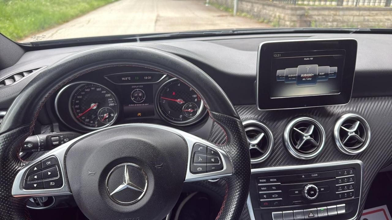 Mercedes-benz A 180 A 180 d Premium