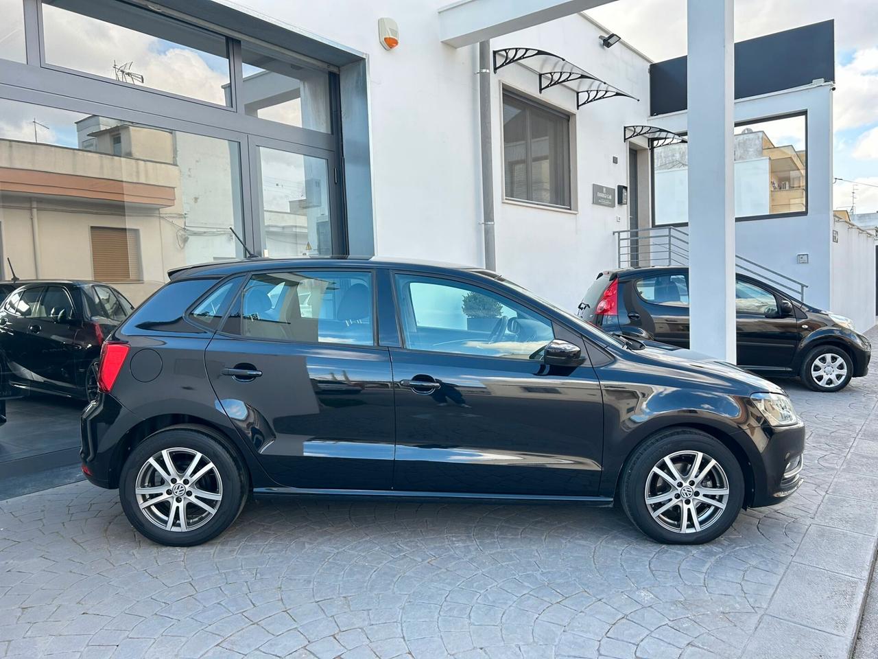 Volkswagen Polo 1.4 TDI 55Kw COMFORTLINE-2015