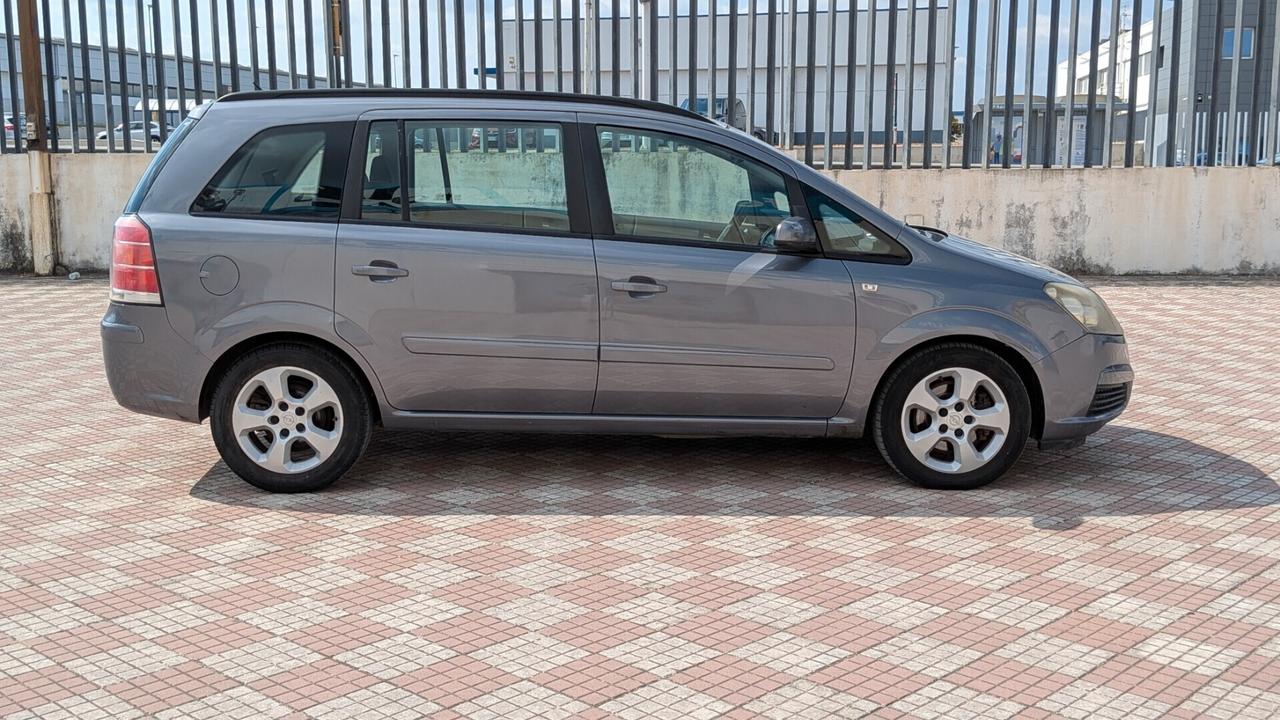 Opel Zafira 1.9 CDTI 101CV Cosmo
