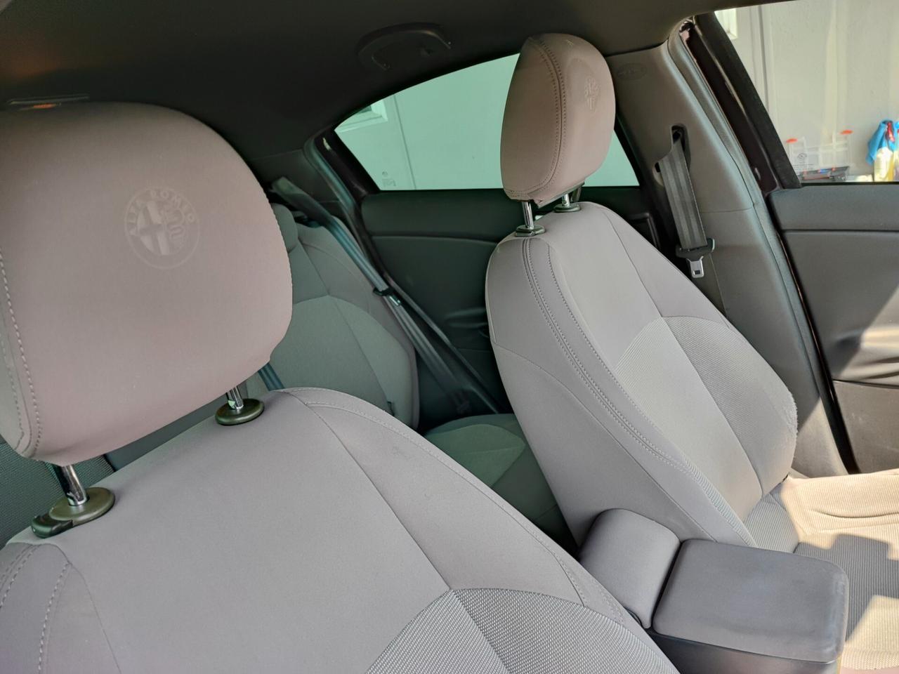 Alfa Romeo Giulietta 2.0 JTDm-2 150 CV Distinctive