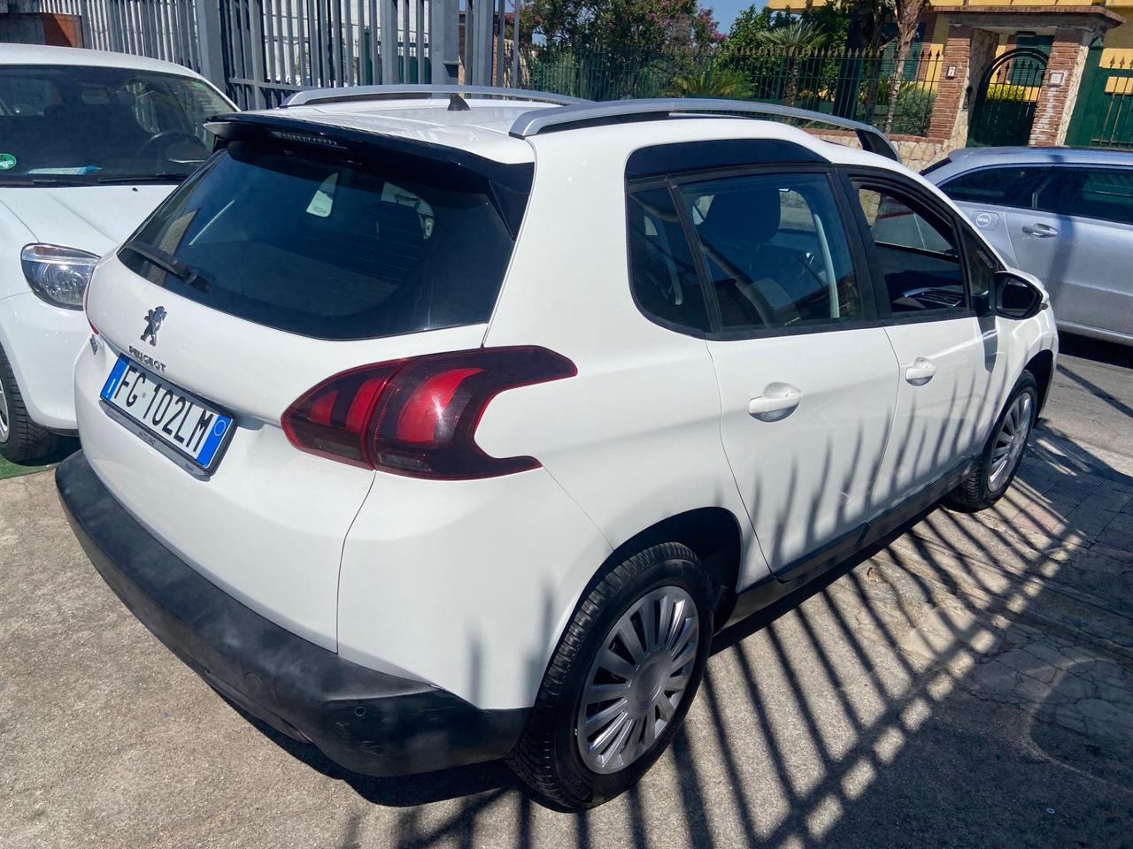 Peugeot 2008 PureTech 82 Access Benz/gpl