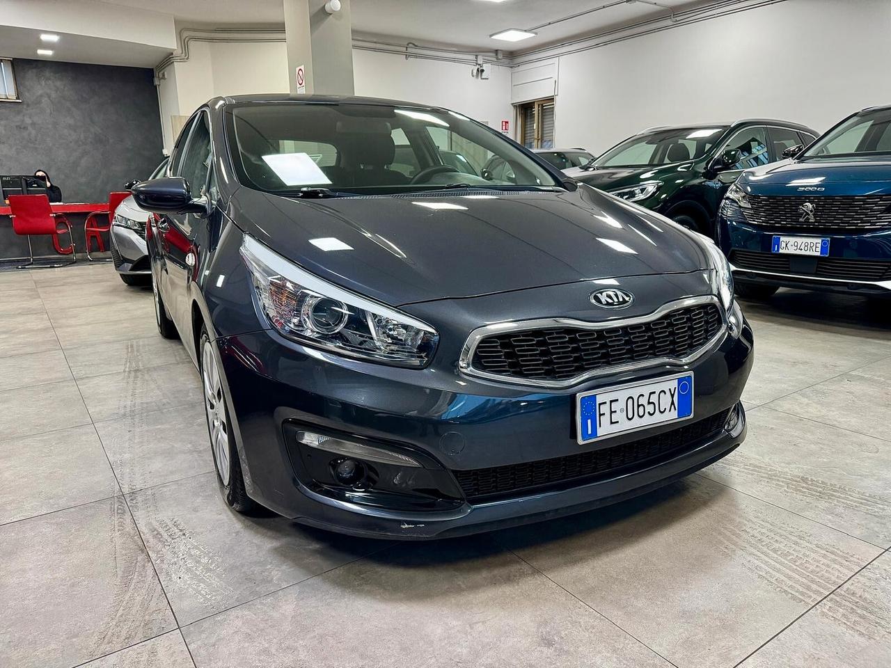 Kia Ceed 1.6 CRDi 110cv 5 porte Cool 2016