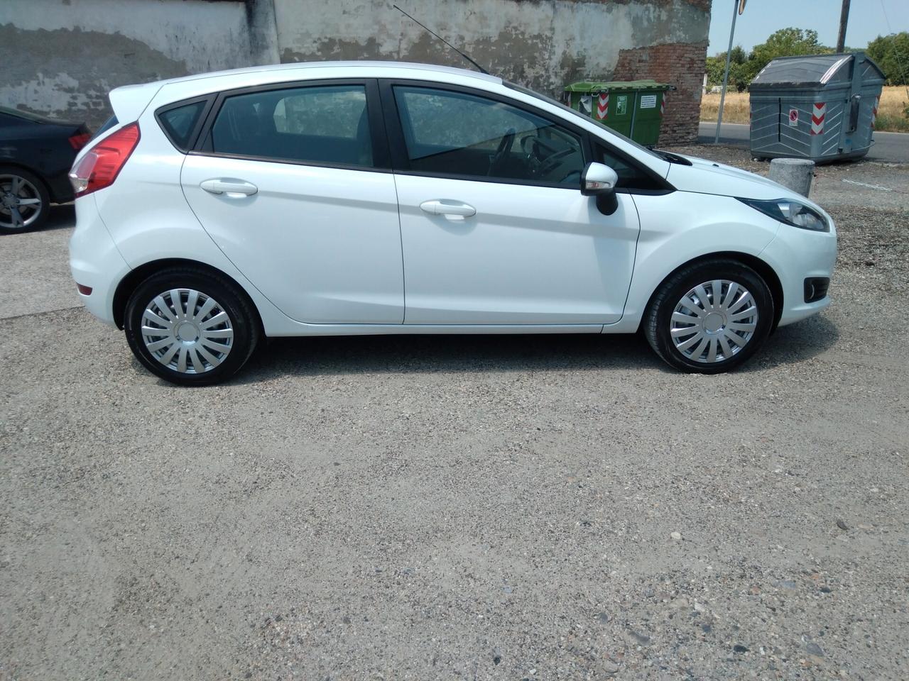 Ford Fiesta 1.4 5p. Bz.- GPL Titanium x neopatentati