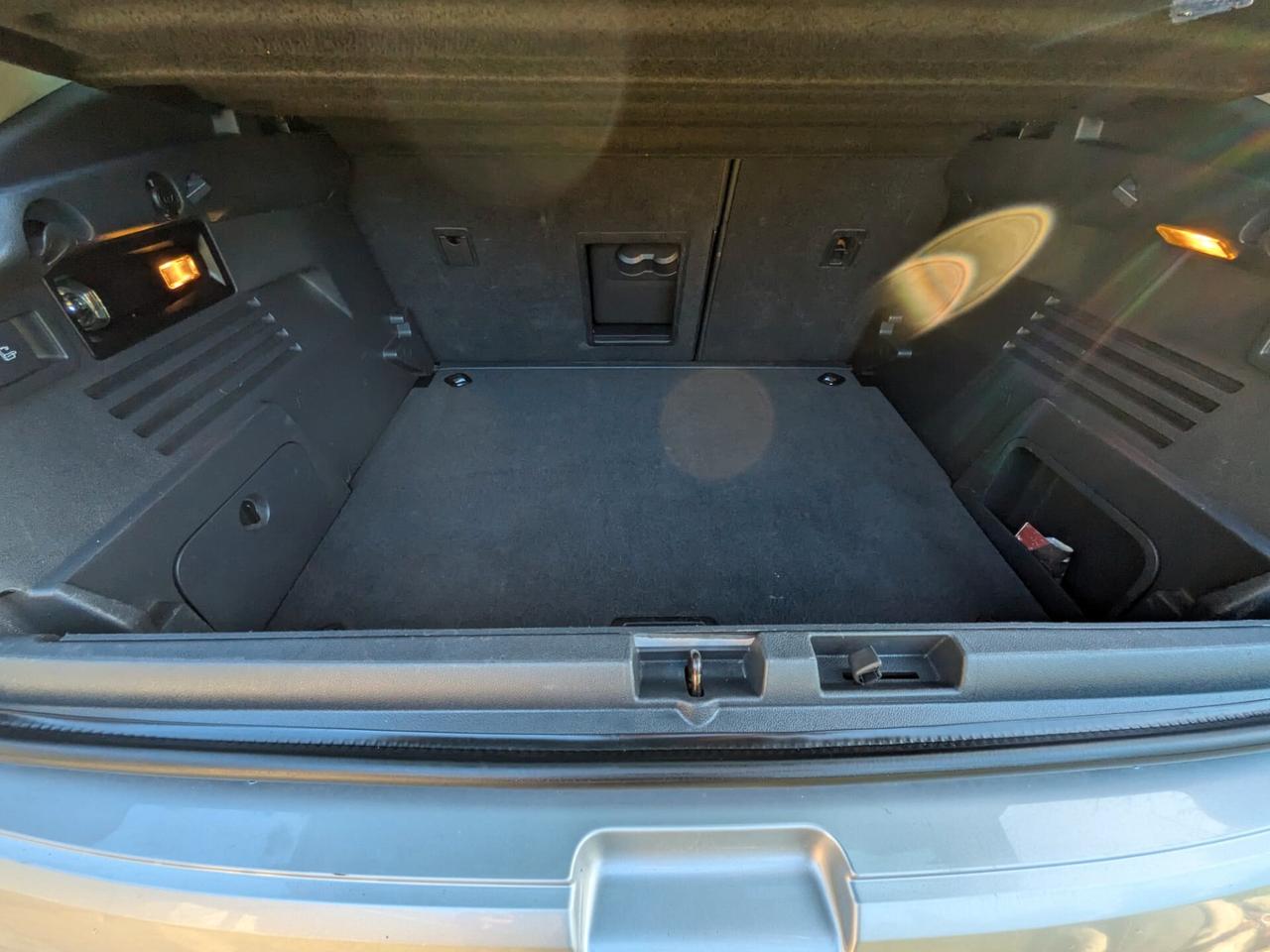 Peugeot 3008 1.6 HDi 112CV Business