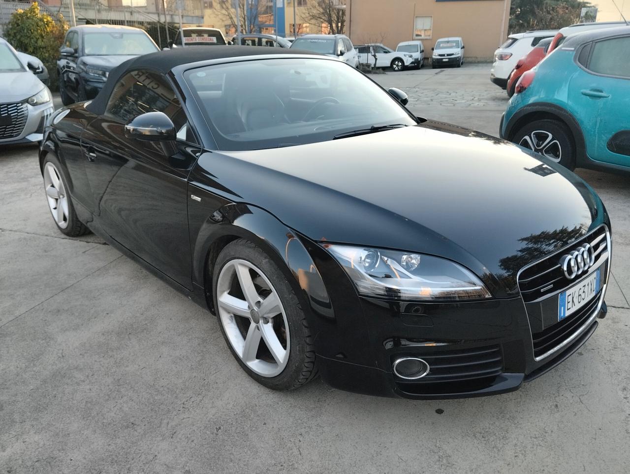 Audi TT Roadster 2.0 TDI quattro S-Line