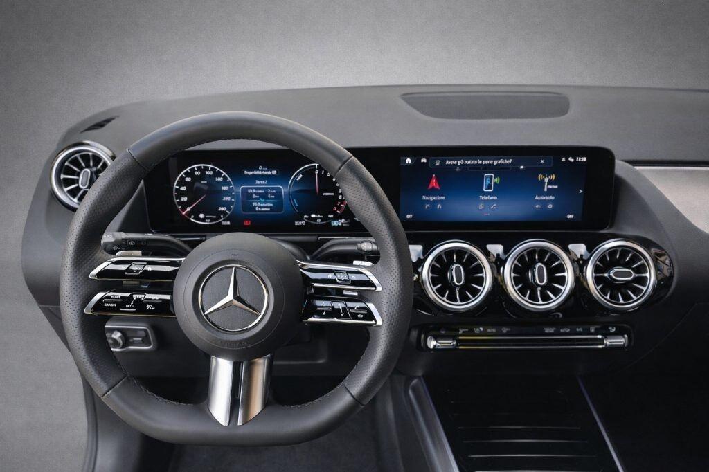 MERCEDES-BENZ GLA 250 e hybrid EQ AMG Line Advanced Plus
