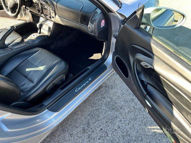 Porsche carrera 4 996