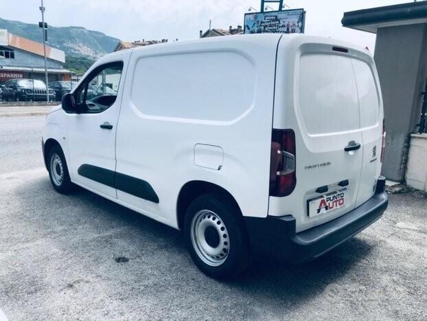 PEUGEOT Partner BlueHDi 75 PC