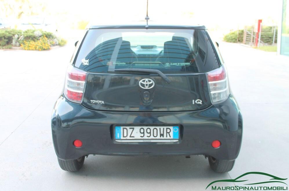 Toyota iQ 1.0