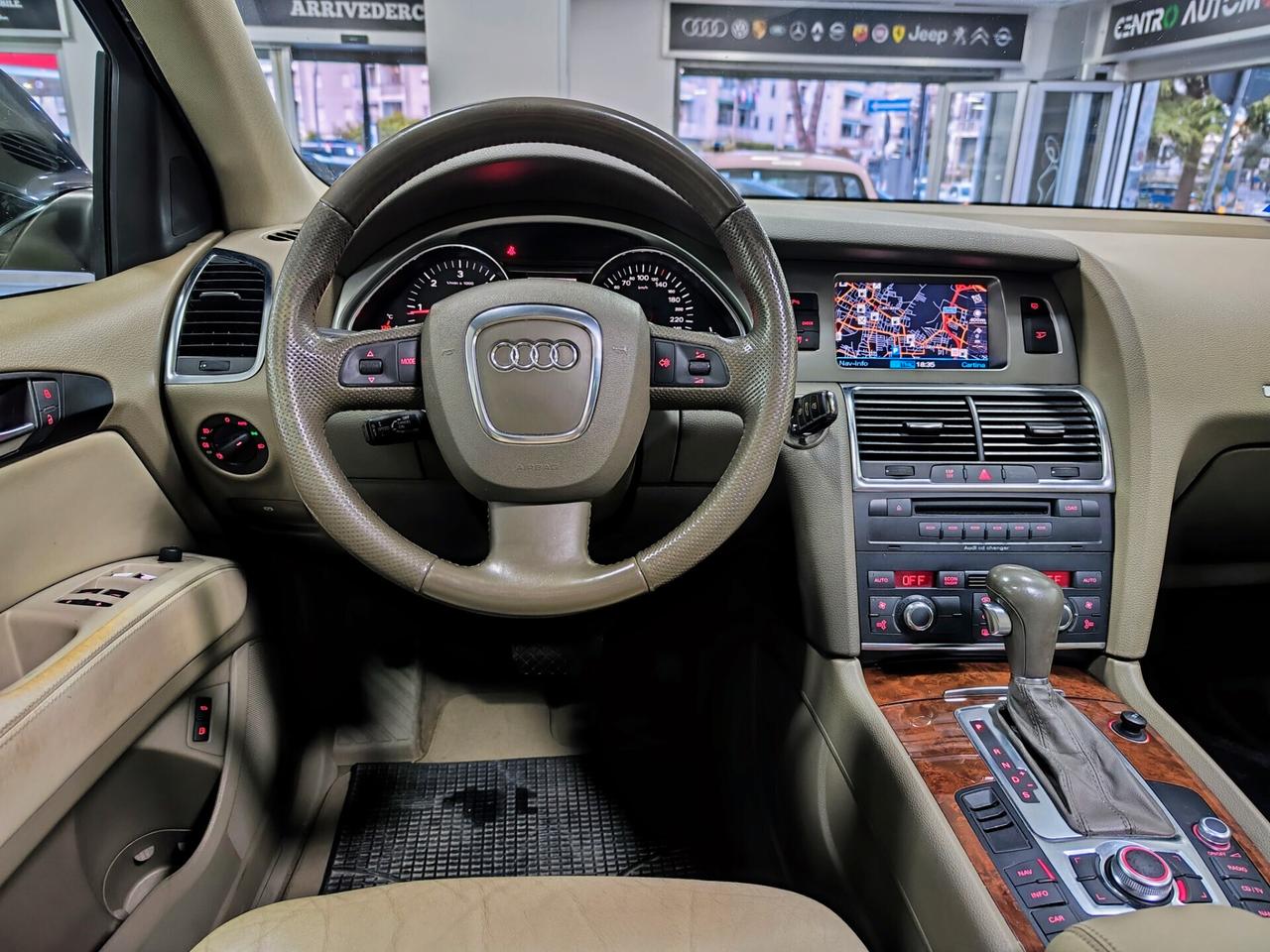 Audi Q7 3.0 V6 TDI 233CV quattro tiptronic Tetto 7 posti