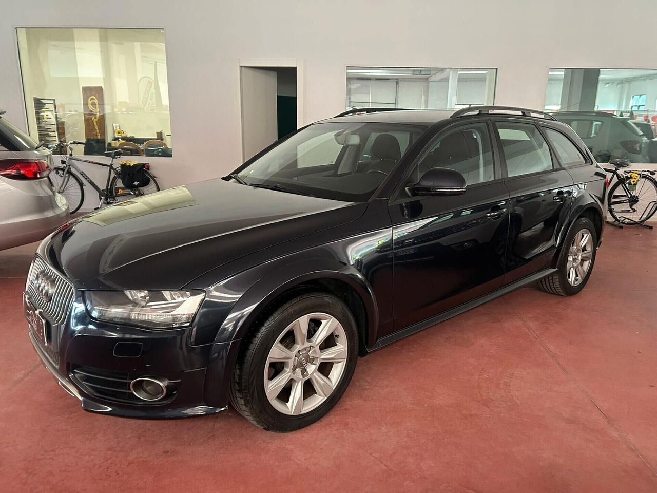 Audi A4 ALLROAD 4X4 Diesel 2.0 CV 177 km 187.440 garanzia 12 mesi