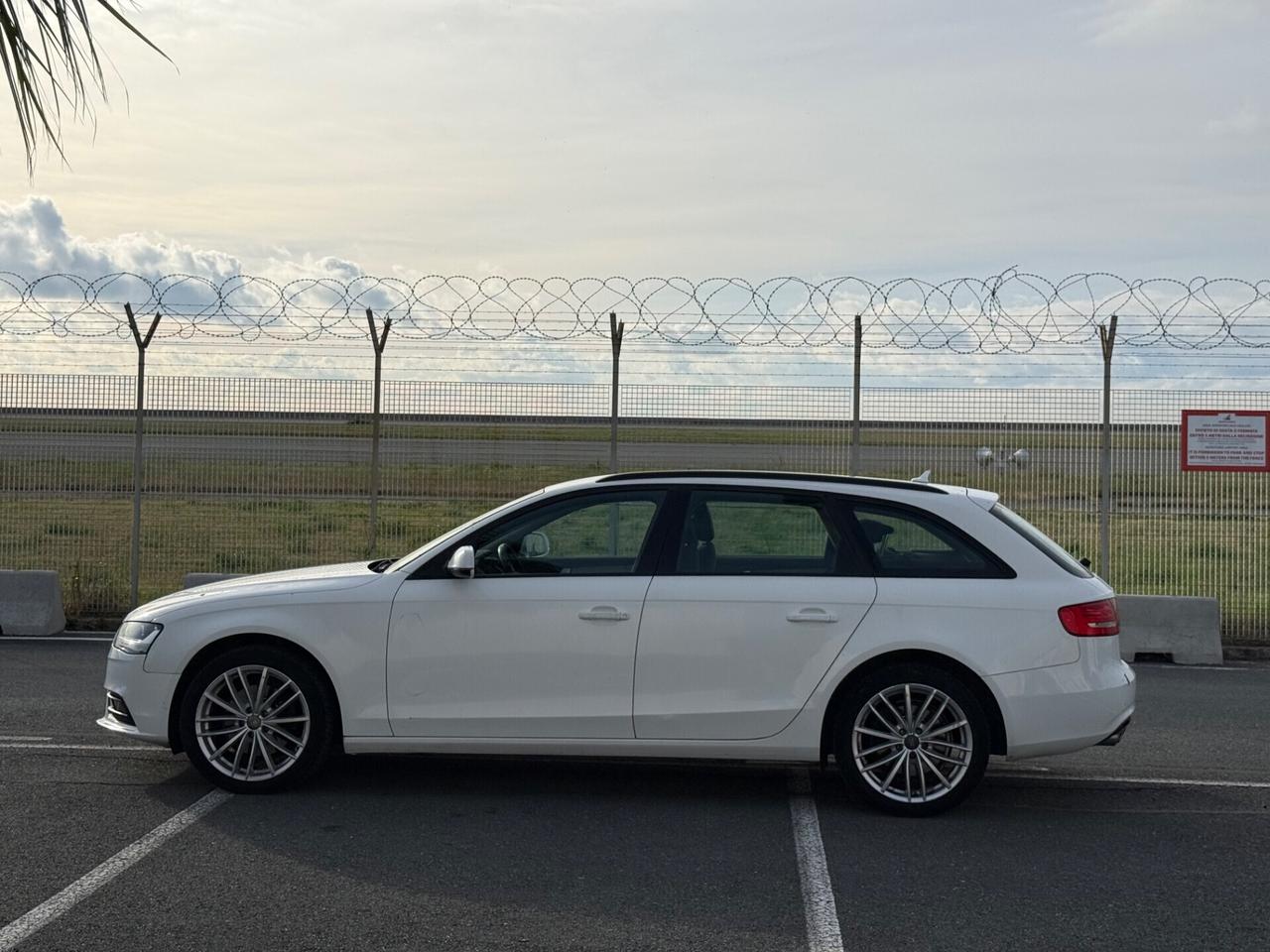 Audi A4 Avant 2.0 TDI 150 CV Advanced-PERMUTABILE