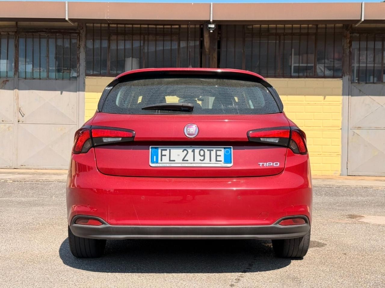 Fiat Tipo 1.4 GPL T-Jet 120CV S-Design 5p