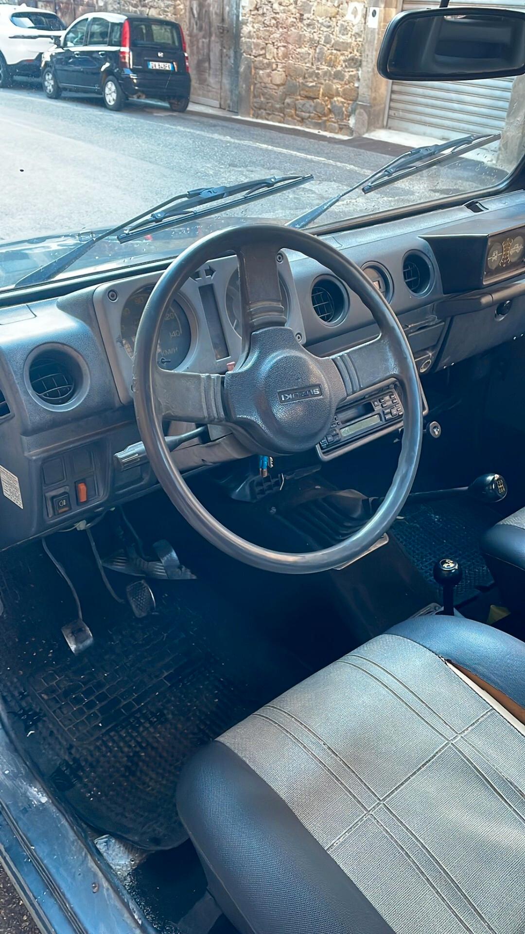 Suzuki SJ Samurai 1.3 Passo Lungo Cabriolet DeLuxe