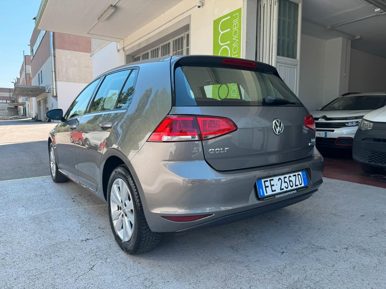 Volkswagen Golf 1.4TGI HIGHLINE UNIPROPR GARAN24ME