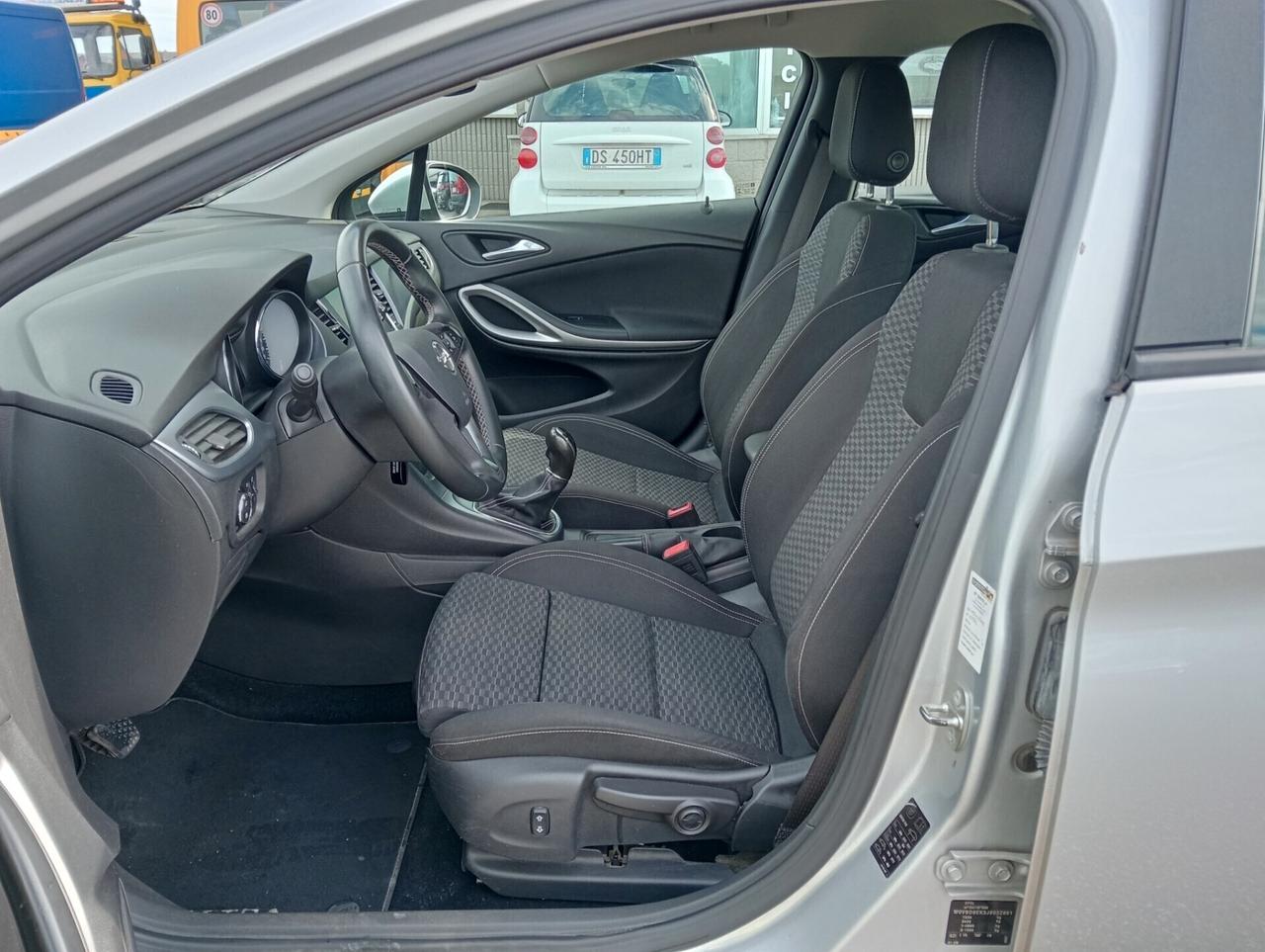 Opel Astra 1.6 CDTi 110CV Sports Tourer Business