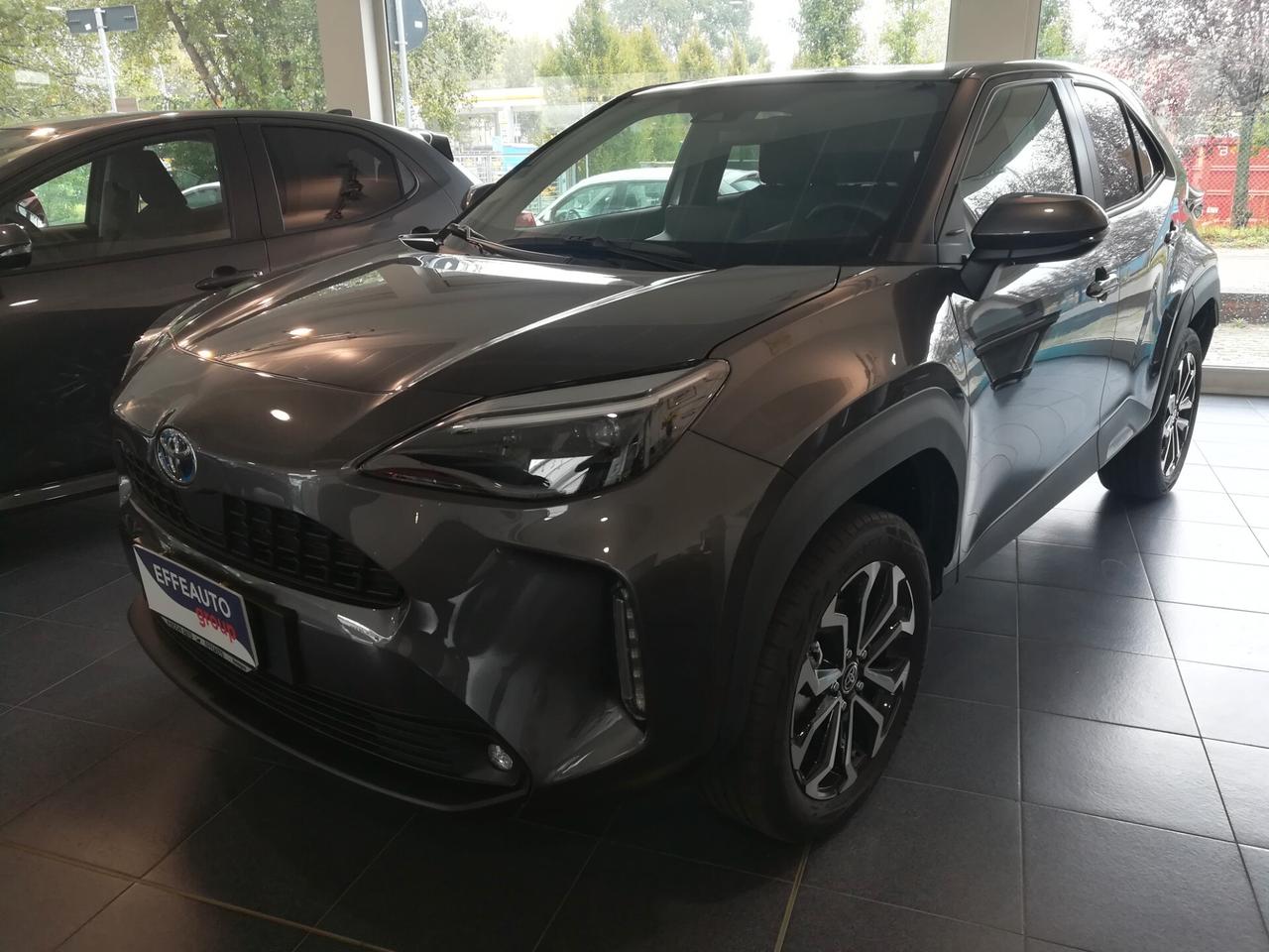 Toyota Yaris Cross 1.5 Hybrid 5p. E-CVT AWD-i Trend