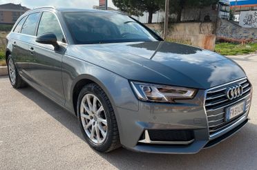 AUDI A4 AVANT 30 TDI SPORT 122cv STRONIC