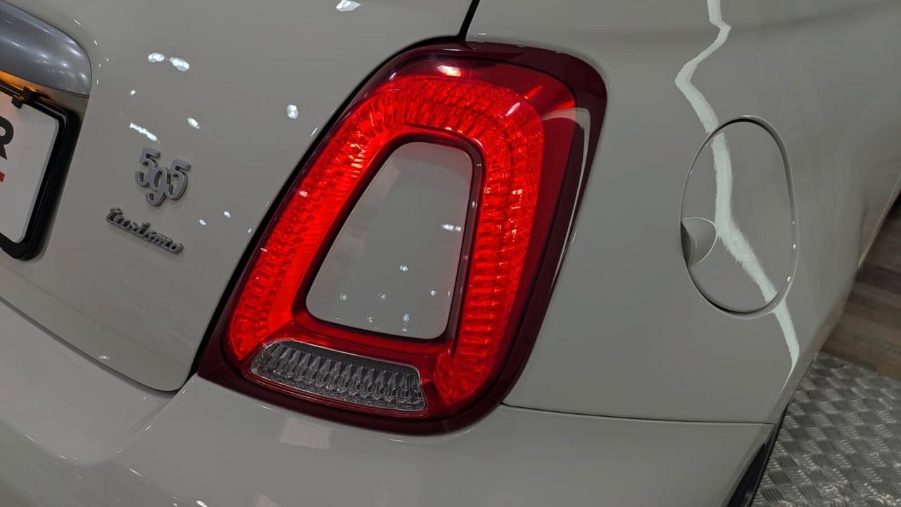 Abarth 595 1.4 Turbo T-Jet 165 CV Turismo