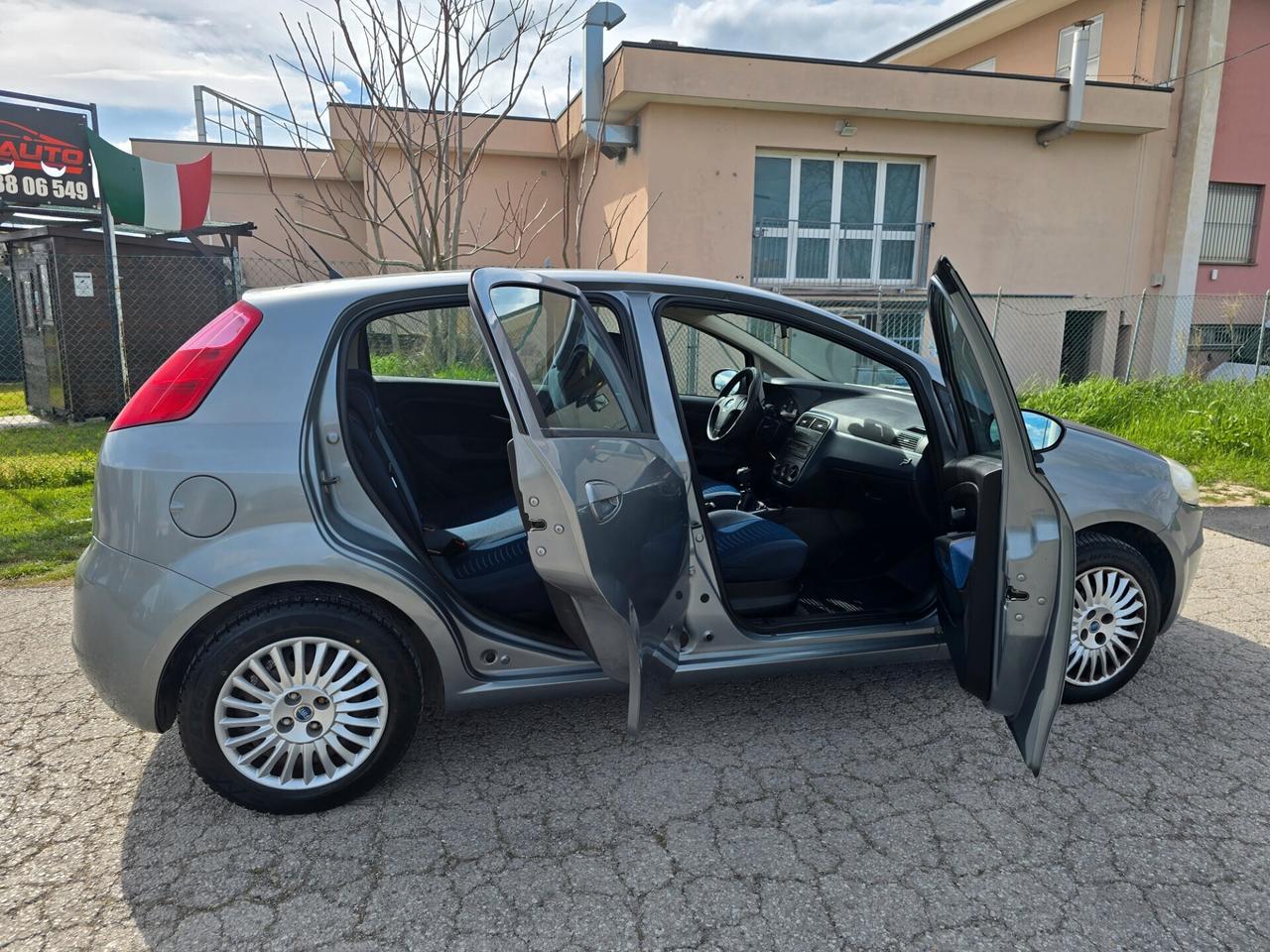 FIAT GRANDE PUNTO 1.2 BENZINA con GARANZIA NEOPATENTATI