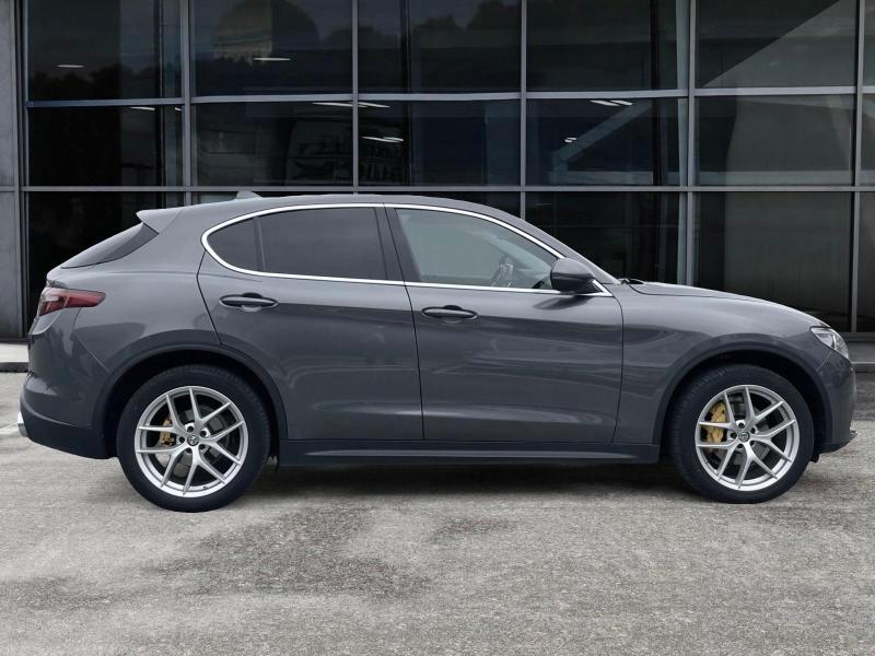 Alfa Romeo Stelvio 2.2 t Super Q4 210cv auto