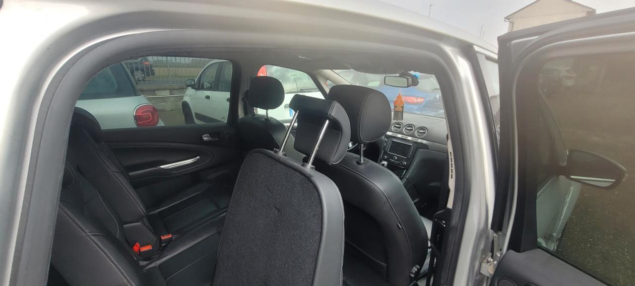 Ford S-Max 2.0 TDCi 163CV Powershift 7 posti Business Nav