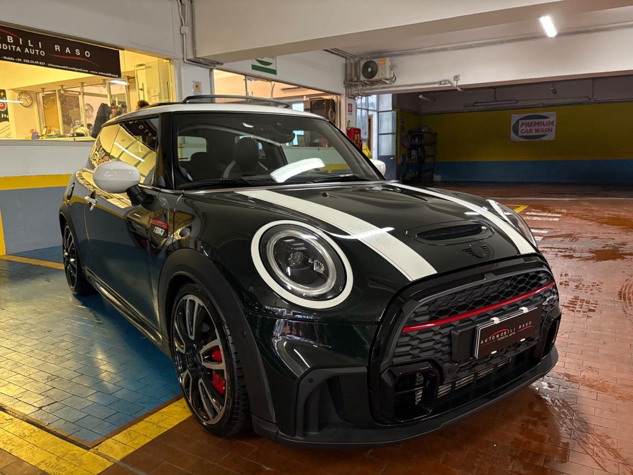 Mini 2.0 John Cooper Works Anniversary Edition