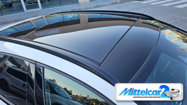 MERCEDES-BENZ GLA 220 Automatic 4Matic Premium