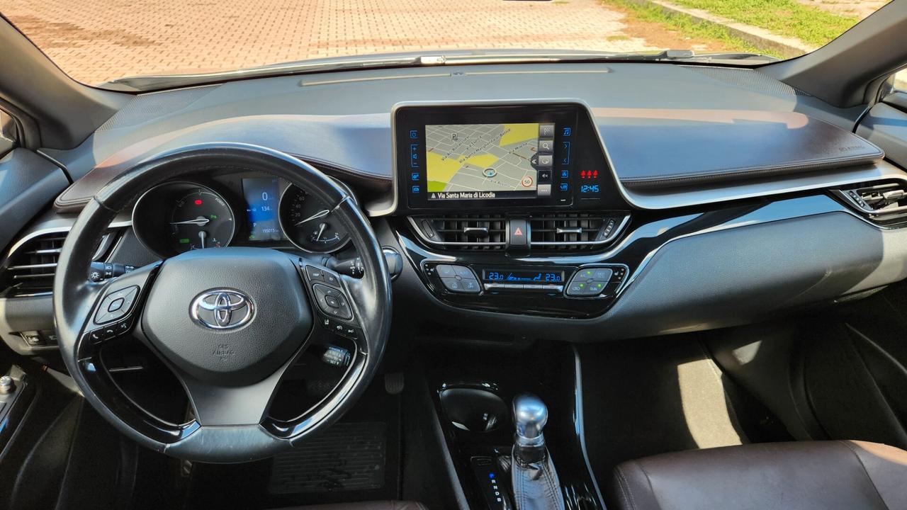 Toyota C-HR 1.8 Hybrid E-CVT Lounge