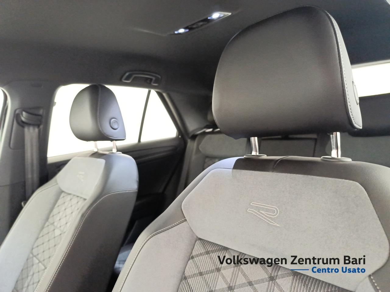 Volkswagen T-Roc 1.0 tsi r-line 110cv