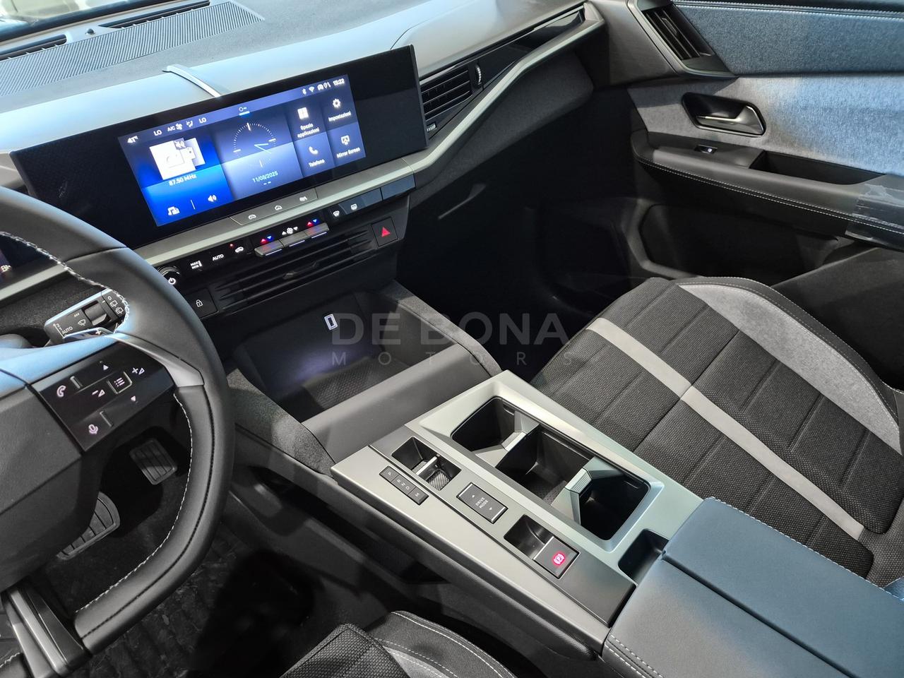 Opel Grandland 1.2 hybrid edition 145cv e-dcs6