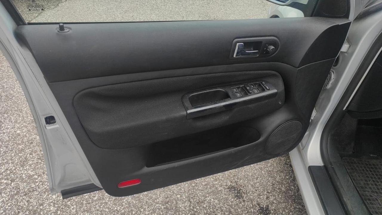 VOLKSWAGEN GOLF 4 BENZINA 1.6 100CV