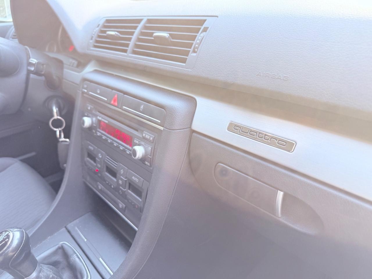 Audi A4 2.0 TDI 170CV 4X4 -UNICO PROPRIETARIOOOOO