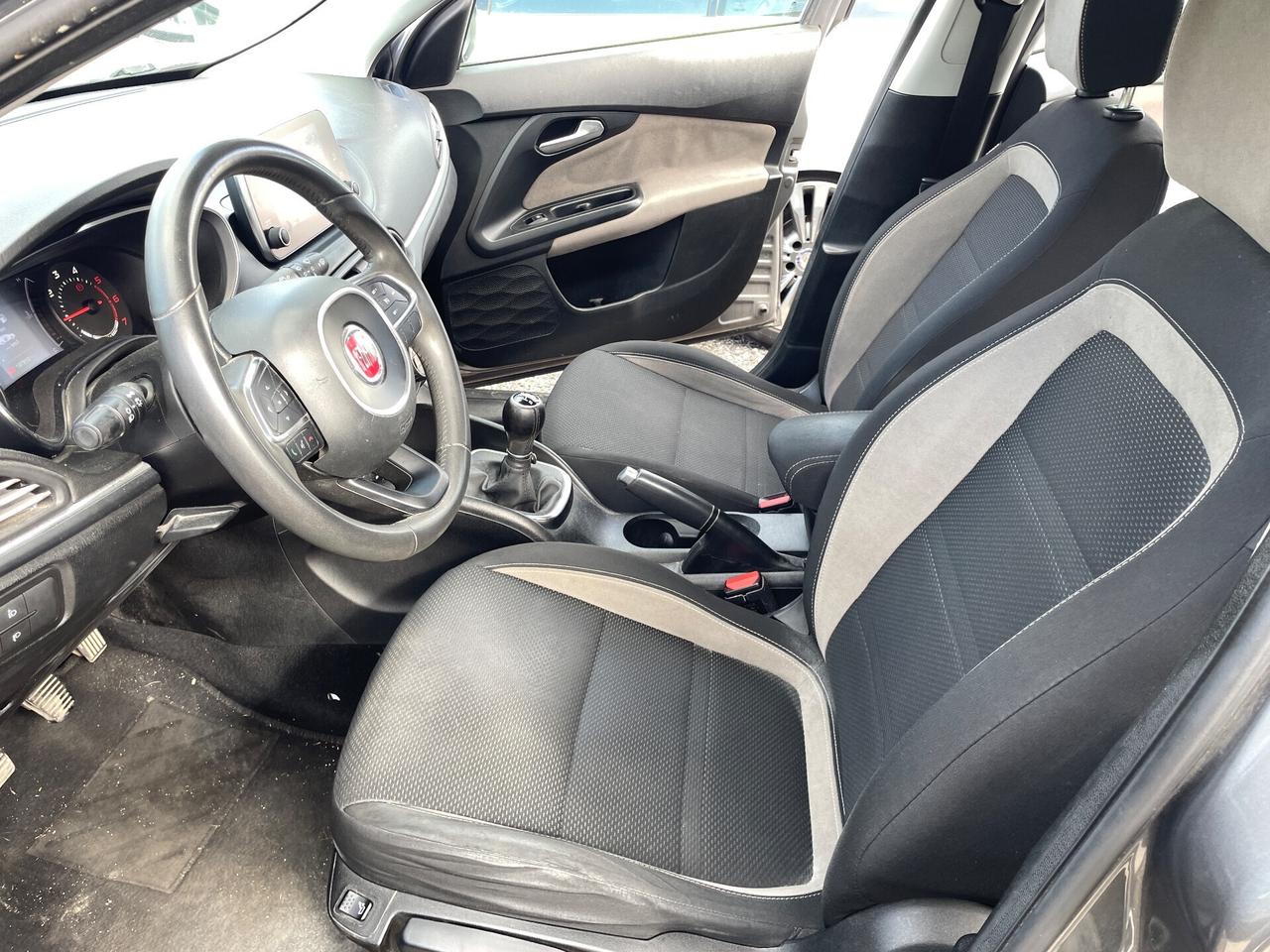 Fiat Tipo 1.3 Mjt 5 porte NAVI CERCHI 17 FINANZIO