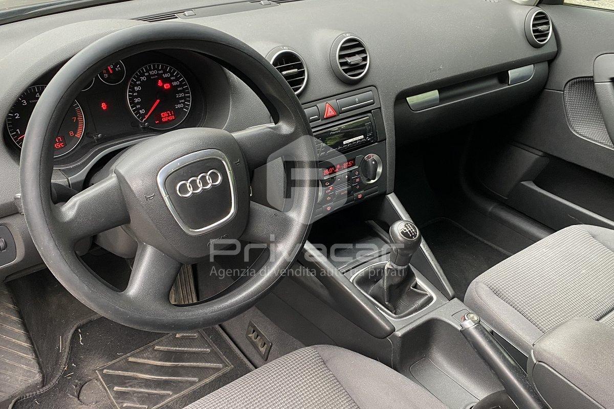 AUDI A3 SPB 1.6 16V FSI Ambition