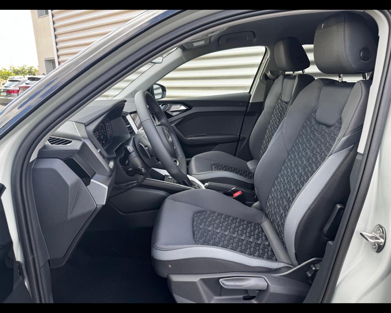 AUDI A1 ALLSTREET 30 TFSI S TRONIC MY 26