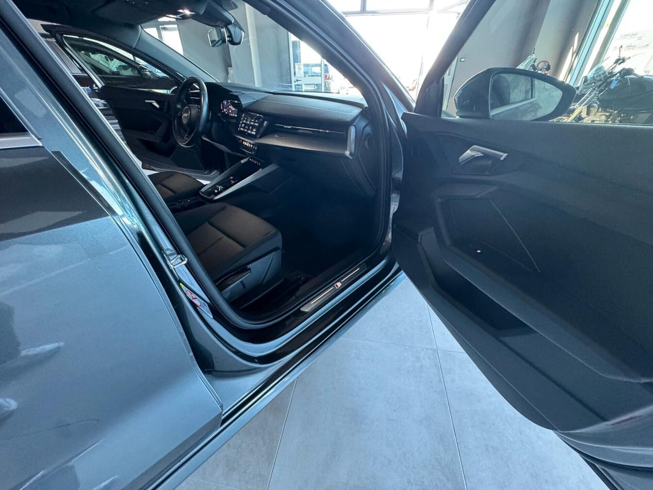 AUDI A3 SBACK MY2023 2.0 TDI STRONIC 116CV SLINE EDITION
