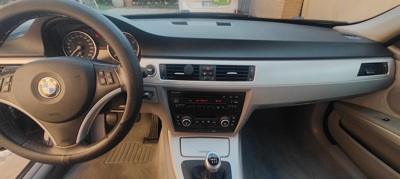 Bmw 320 320d cat Touring Attiva